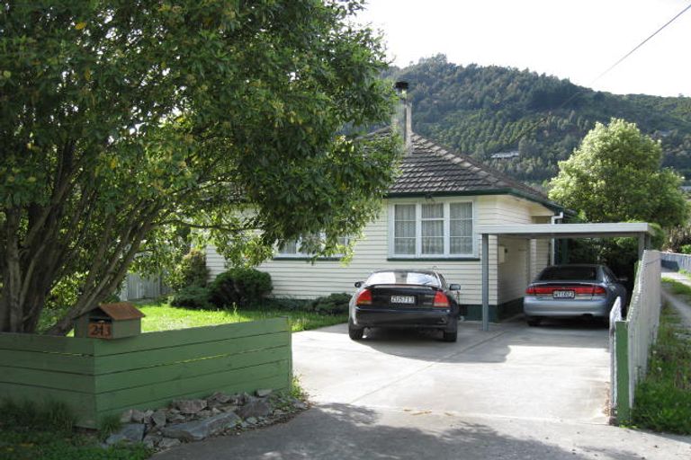 Photo of property in 2/243 Kawai Street South, Nelson South, Nelson, 7010