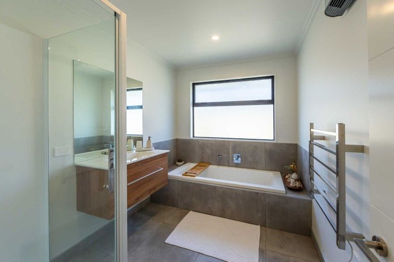 Photo of property in 16 Flock Street, Rolleston, 7615