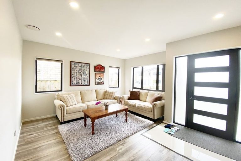 Photo of property in 17 Peihinga Road, Flat Bush, Auckland, 2019