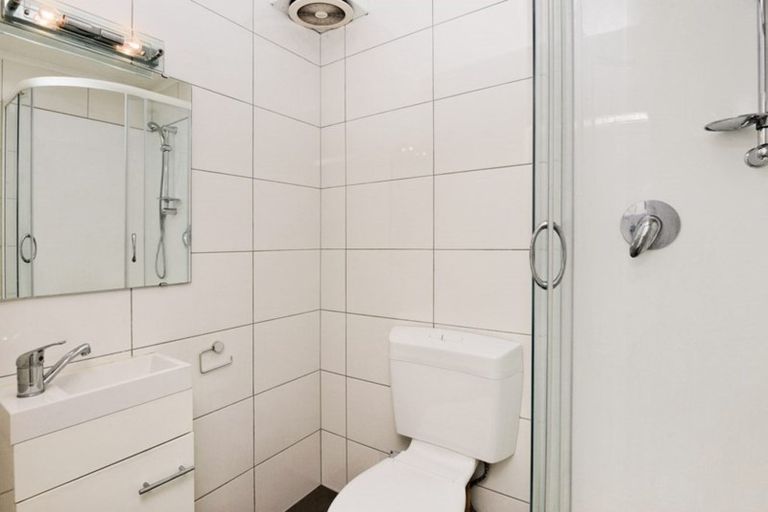 Photo of property in 2m/94 Dominion Road, Mount Eden, Auckland, 1024
