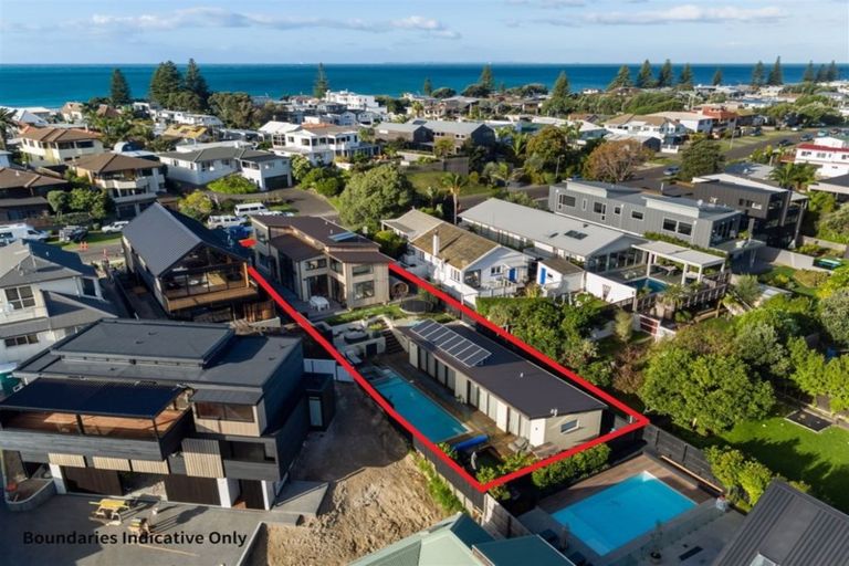 Photo of property in 18 Oceanview Road, Mount Maunganui, 3116