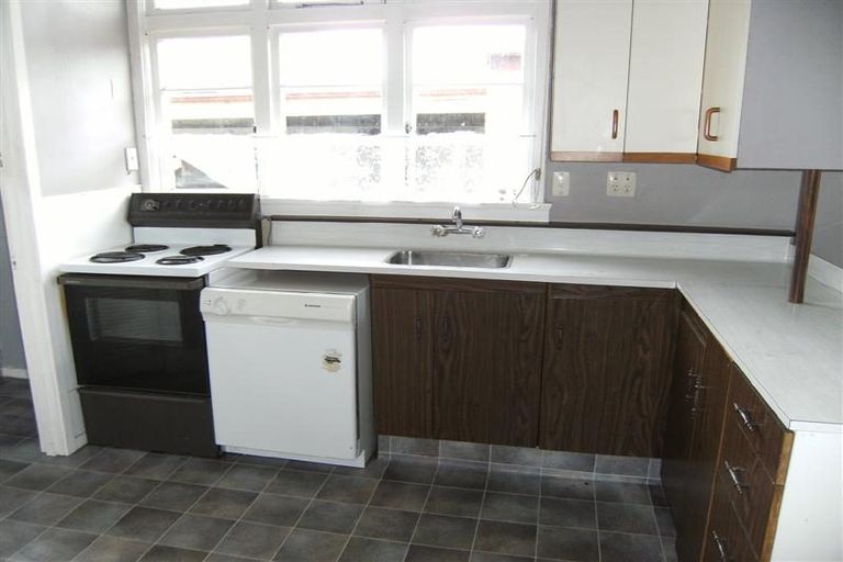 Photo of property in 10 Islington Street, Turnbull Thomson Park, Invercargill, 9810