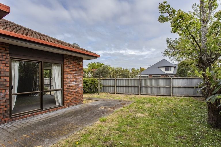 Photo of property in 59a Wairakei Road, Bryndwr, Christchurch, 8052