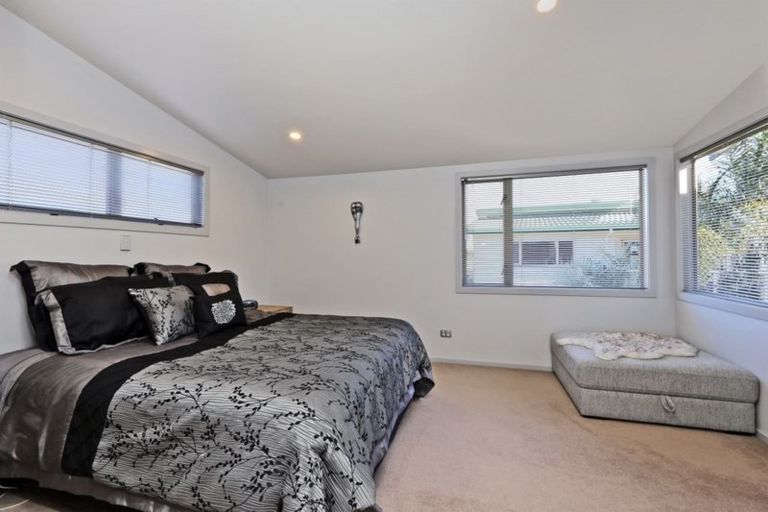 Photo of property in Cheltenham Court, 602 Market Street South, Hastings, 4122