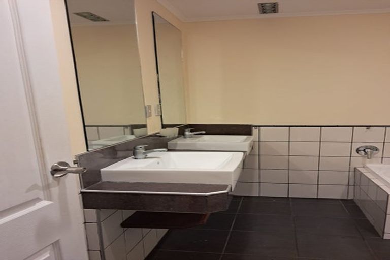 Photo of property in 45 Fraser Avenue, Johnsonville, Wellington, 6037