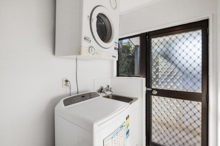 Photo of property in 2/56 Heron Avenue East, Matua, Tauranga, 3110