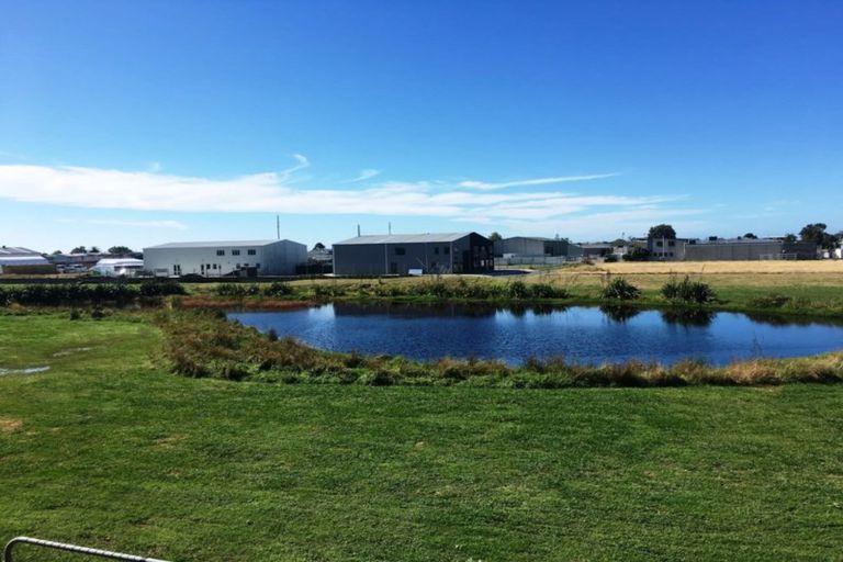 Photo of property in 2/22 Ashley Place, Papamoa Beach, Papamoa, 3118