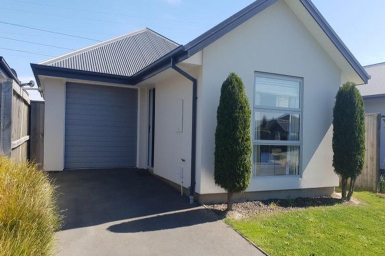 Photo of property in 34 Helmore Street, Rangiora, 7400