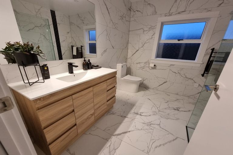 Photo of property in 16 Ruapehu Road, Poraiti, Napier, 4112