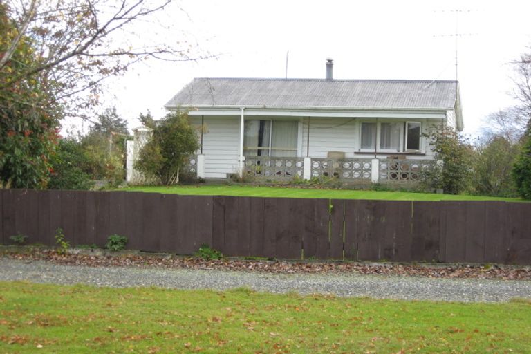 Photo of property in 52 Dryden Street, Milton, 9220