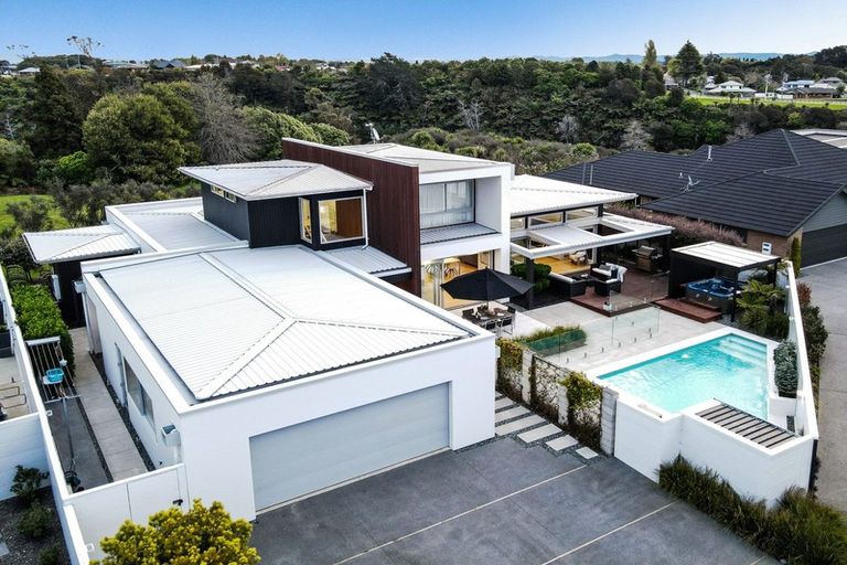 Photo of property in 19 Durham Heights, Flagstaff, Hamilton, 3210