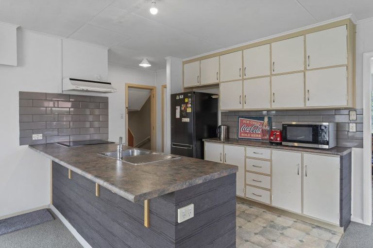 Photo of property in 41 Kennedy Drive, Levin, 5510