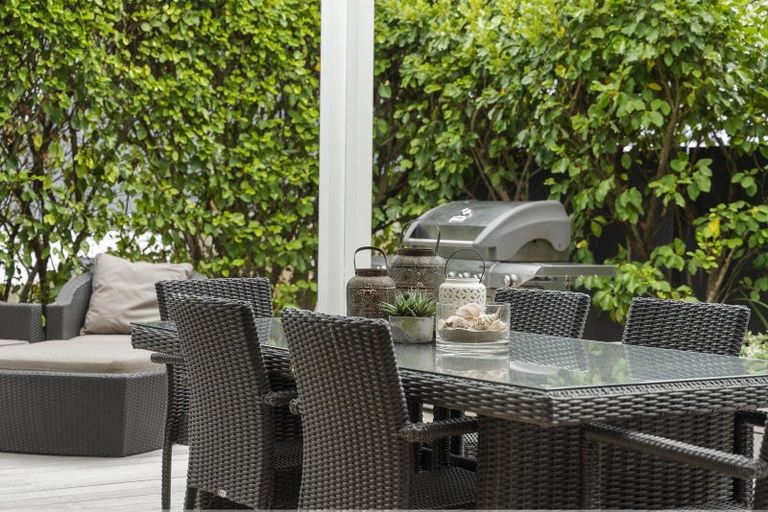 Photo of property in 1a Maleme Avenue, Belmont, Auckland, 0622