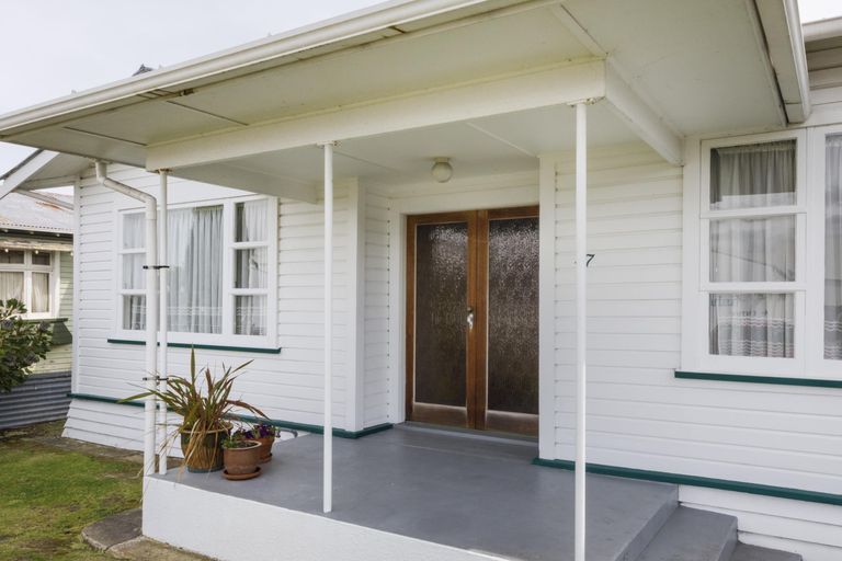 Photo of property in 2 Pastoral Lane, Hokowhitu, Palmerston North, 4410