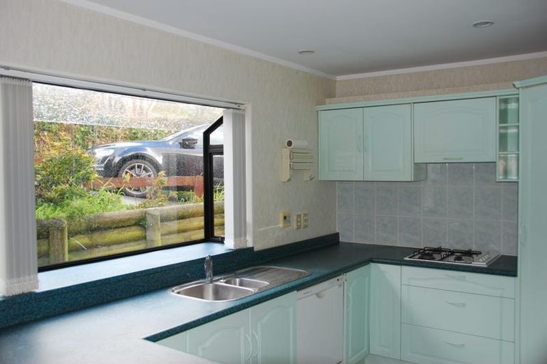 Photo of property in 33 Ironside Road, Johnsonville, Wellington, 6037