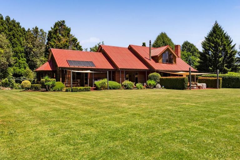 Photo of property in 505 Aorere Road, Ararata, Eltham, 4399