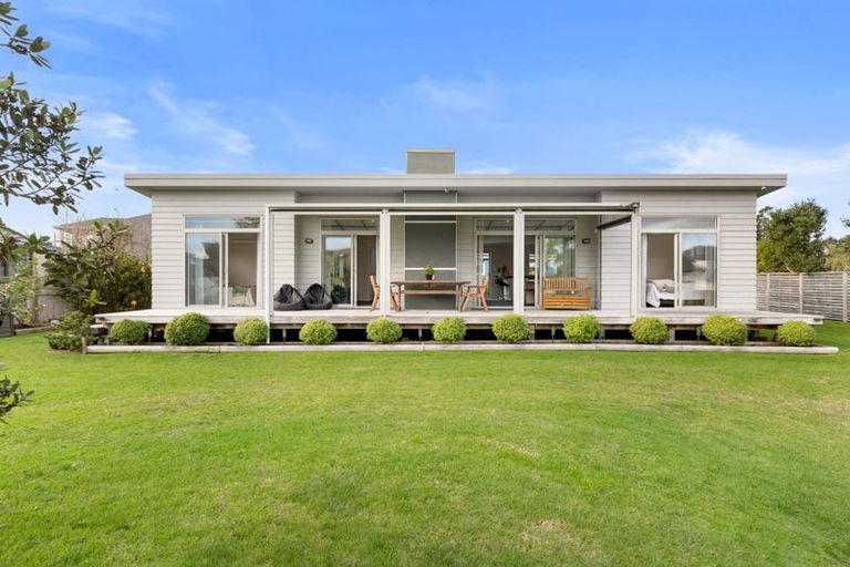 Photo of property in 598 Waterways Parade, Pauanui, Hikuai, 3579