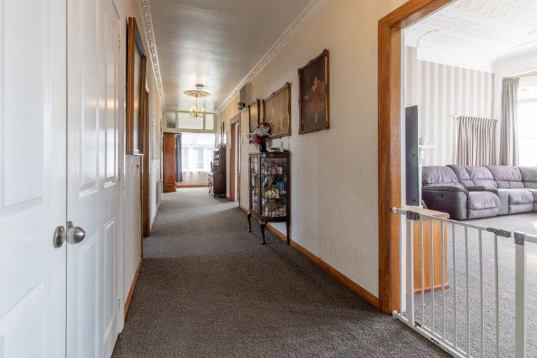 Photo of property in 2 Manila Street, Dannevirke, 4930