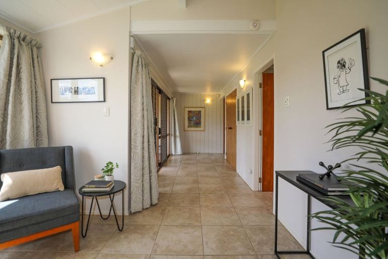 Photo of property in 29 Ingle Avenue, Waipahihi, Taupo, 3330