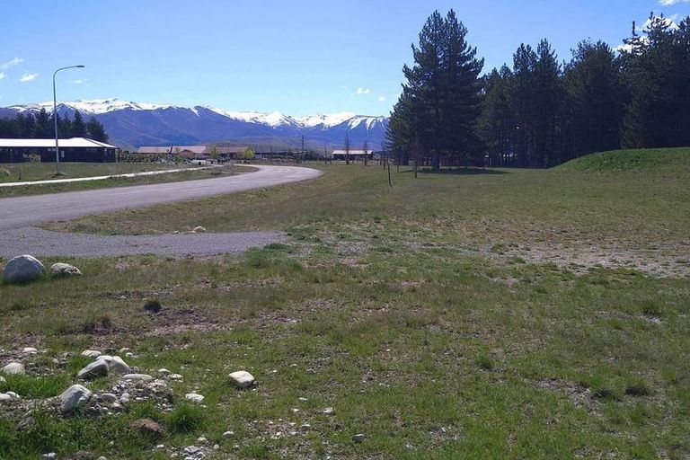 Photo of property in 1 Temple Drive, Twizel, 7901