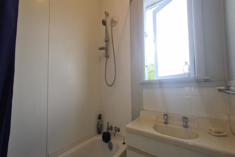 Photo of property in 112 Racecourse Road, Waipukurau, 4200