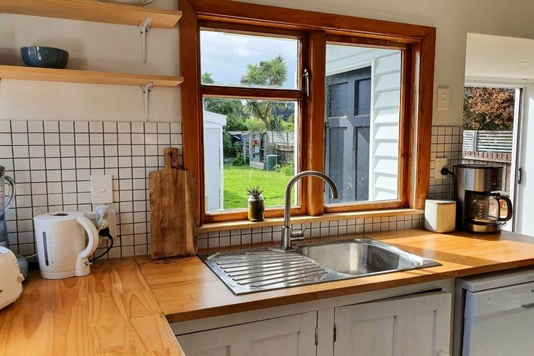 Photo of property in 85 Baker Street, New Brighton, Christchurch, 8083
