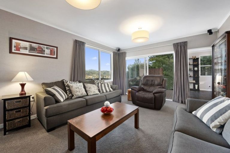 Photo of property in 21 Sunnyview Drive, Brown Owl, Upper Hutt, 5018