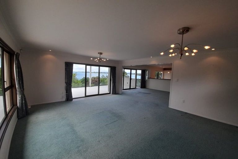 Photo of property in 17 Tinopai Drive, Omokoroa, 3114