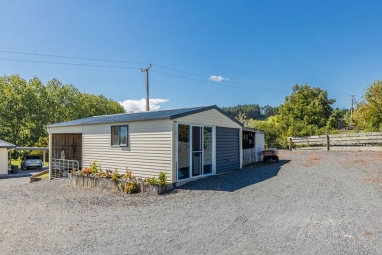 Photo of property in 683e Puketona Road, Haruru, 0204