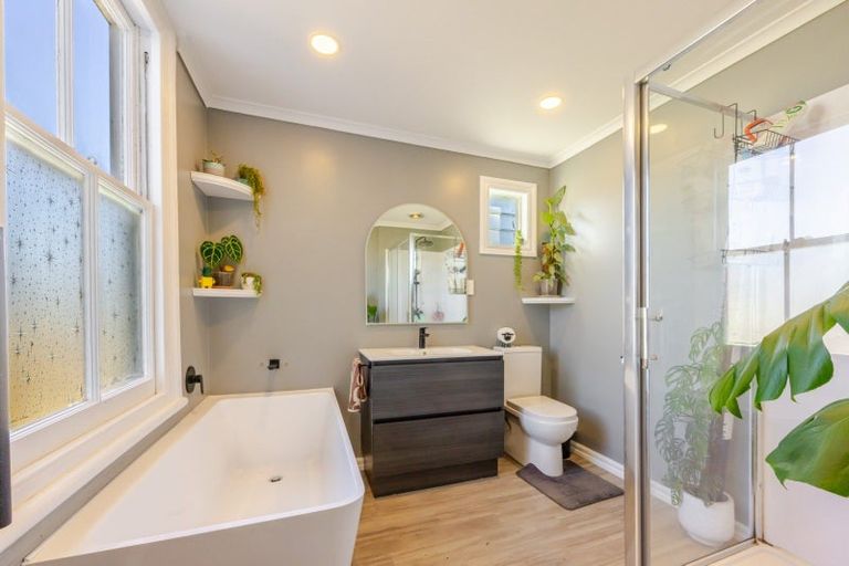 Photo of property in 61 Bibby Street, Waipawa, 4210