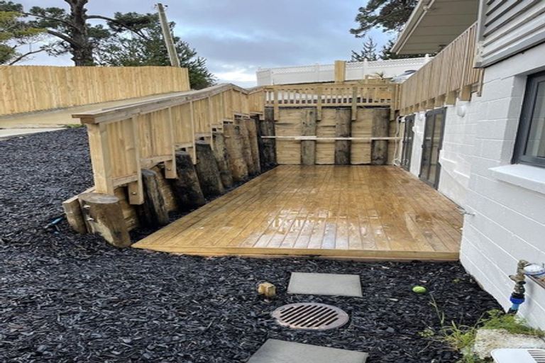 Photo of property in 232a Sunset Road, Windsor Park, Auckland, 0632