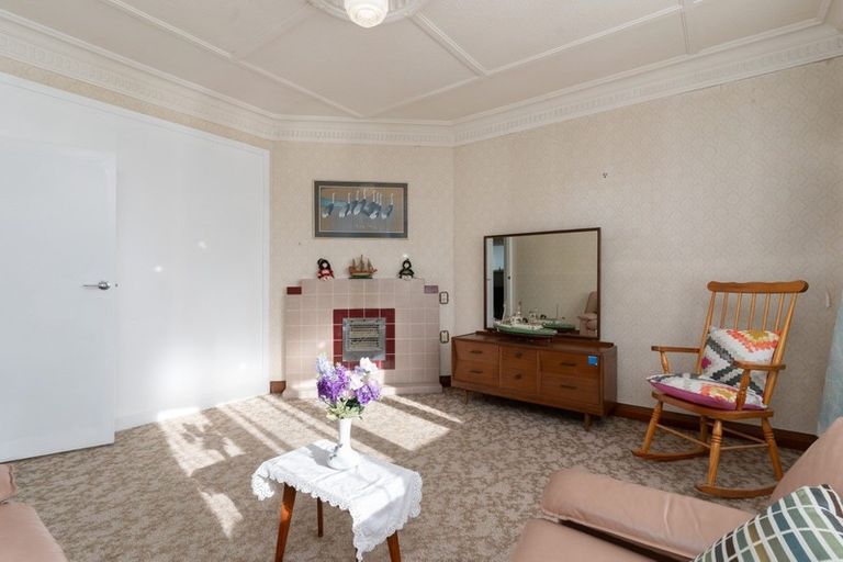 Photo of property in 177 Dixon Street, Masterton, 5810