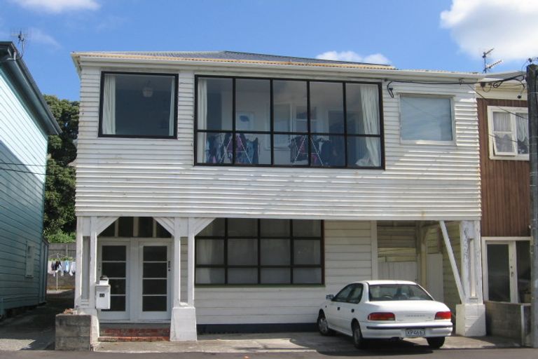 Photo of property in 21 Hankey Street, Mount Cook, Wellington, 6011