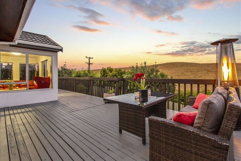 Photo of property in 2 Mabbett Lane, Waimauku, 0883