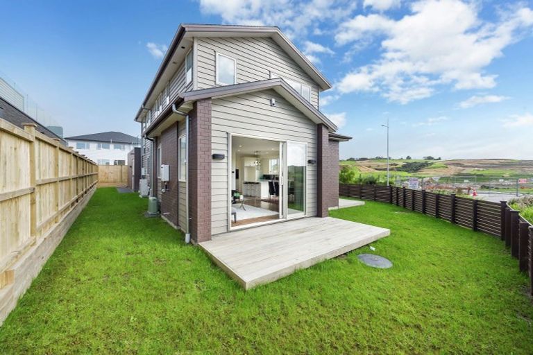Photo of property in 48 Bounty Road, Long Bay, Auckland, 0630