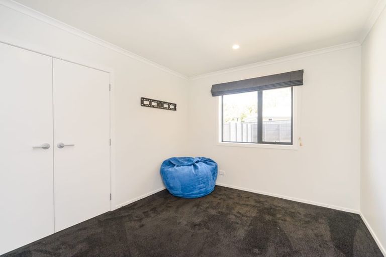 Photo of property in 8 Poplar Grove, Feilding, 4702