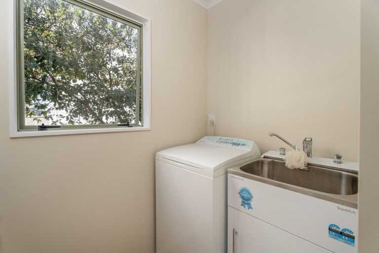 Photo of property in 42 Banks Street, Cooks Beach, Whitianga, 3591