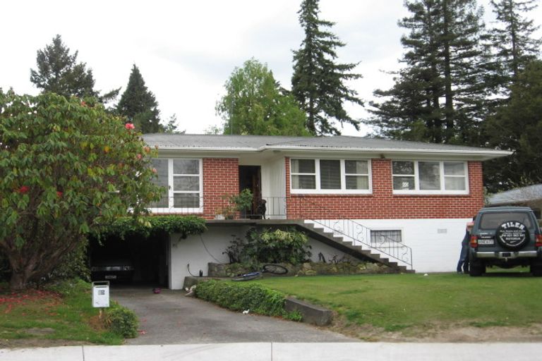 Photo of property in 25 La Trobe Place, Utuhina, Rotorua, 3015