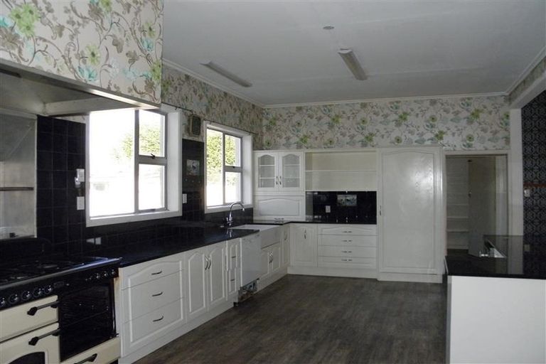 Photo of property in 12 Oteramika Road, Rockdale, Invercargill, 9812