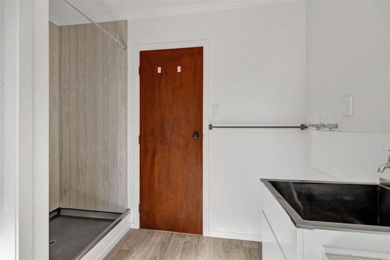 Photo of property in 79a Lemon Street, New Plymouth, 4310