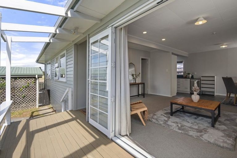 Photo of property in 3 Stevenson Road, Clarks Beach, 2122