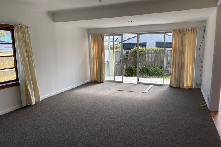 Photo of property in 2/23 Webb Street, St Albans, Christchurch, 8014