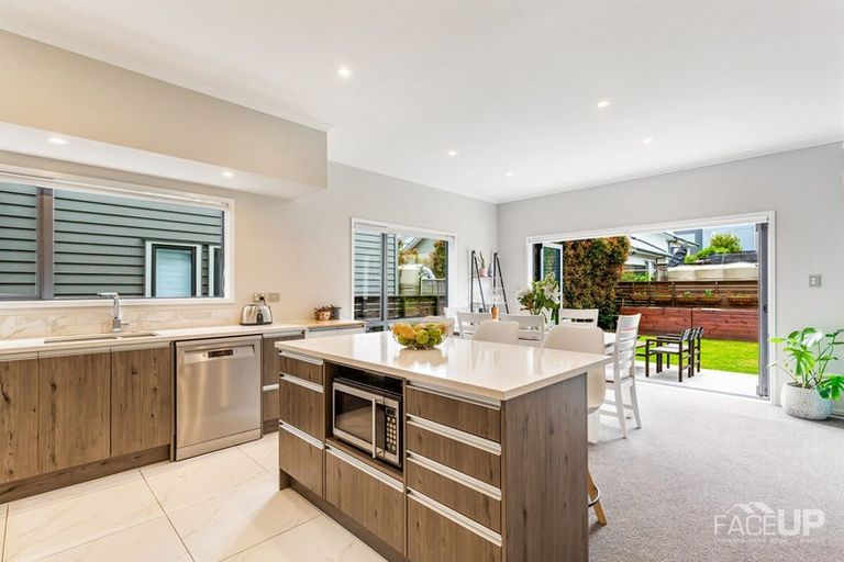 Photo of property in 42 Bomb Point Drive, Hobsonville, Auckland, 0616