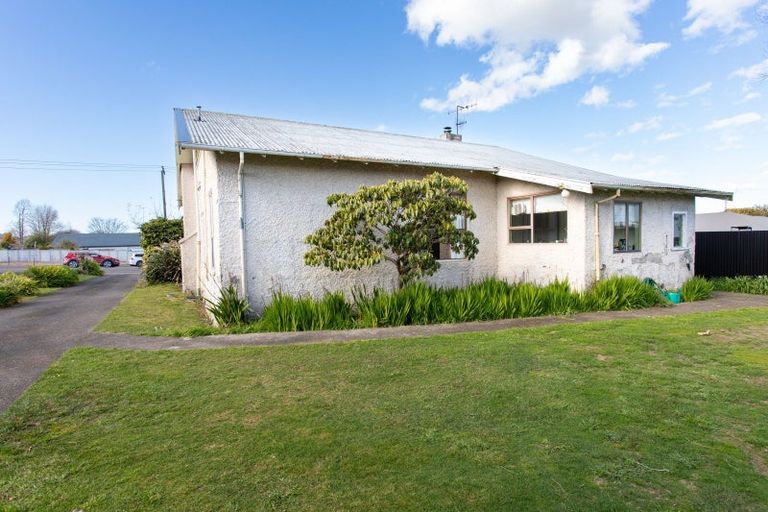 Photo of property in 10 Allardice Street, Dannevirke, 4930