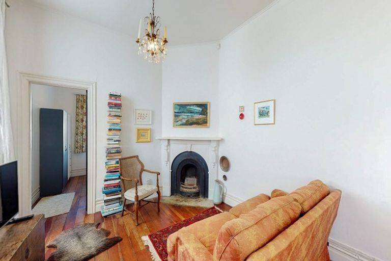 Photo of property in 11 Wright Street, Mount Cook, Wellington, 6021