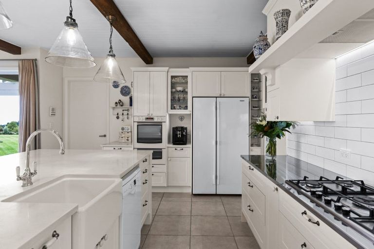 Photo of property in 119 Eskridge Drive, Eskdale, Napier, 4182