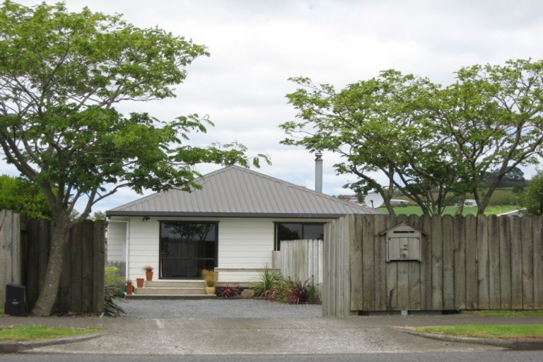 Photo of property in 56 Puni Road, Pukekohe, 2120