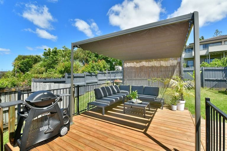 Photo of property in 52b Bay Street, Red Beach, 0932