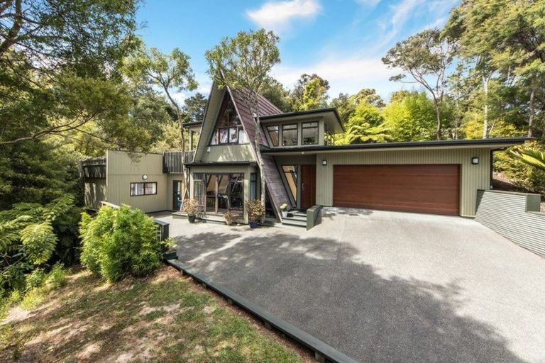 Photo of property in 75 Park Hill Road, Birkenhead, Auckland, 0626