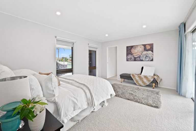 Photo of property in 8 Rapallo Place, Farm Cove, Auckland, 2012